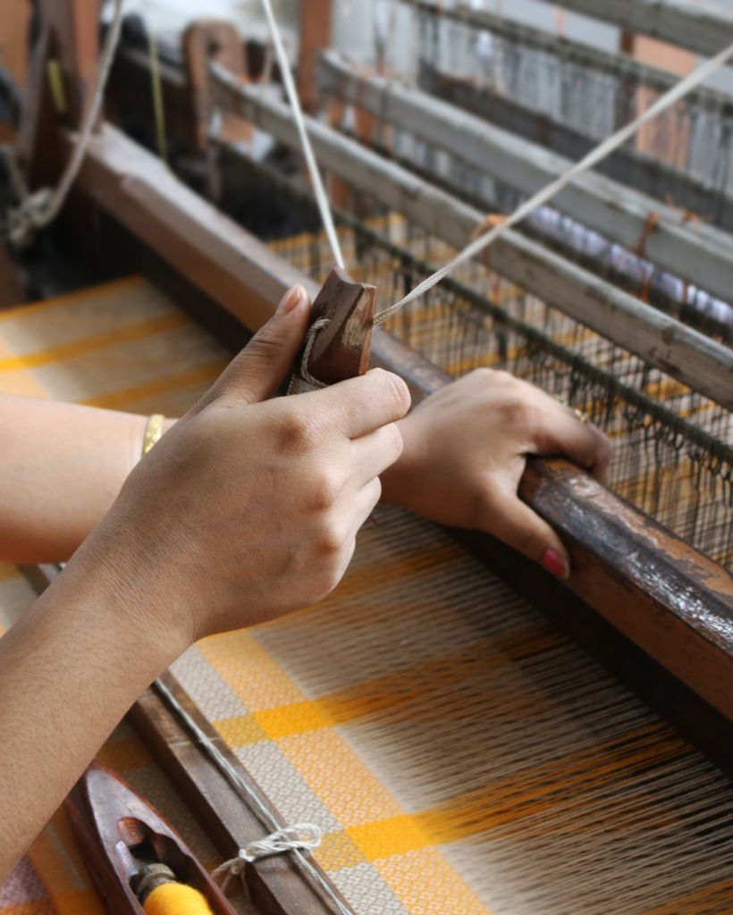 Loom1